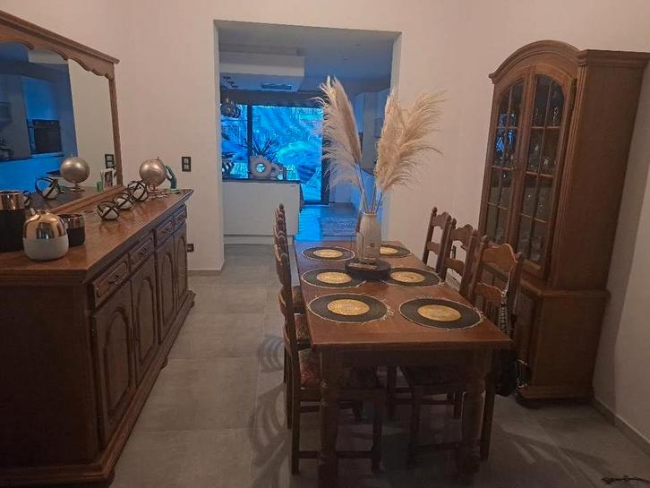 Te koop, complete eikenhouten eetkamer, Huis en Inrichting, Overige Huis en Inrichting, Gebruikt, Ophalen