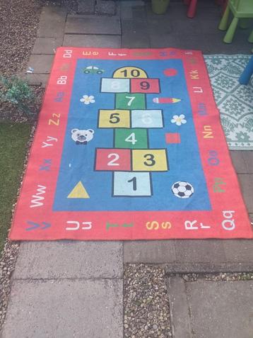 Livetti kinderkamer, hinkel- vloerkleed 150 x 200 cm beschikbaar voor biedingen