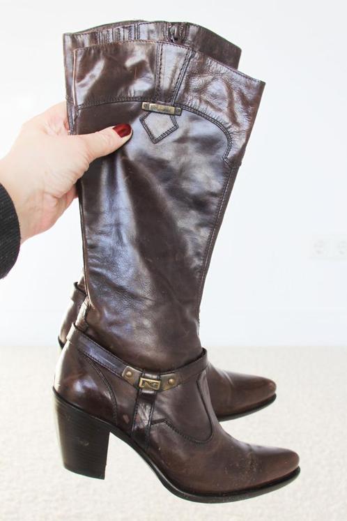 Mooie Bruin Leren Nero Giardini Laarzen s28 (Maat 37) € 75,-, Kleding | Dames, Schoenen, Zo goed als nieuw, Hoge laarzen, Bruin