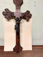 Frans houten kruisbeeld met Jezus., Antiek en Kunst, Ophalen