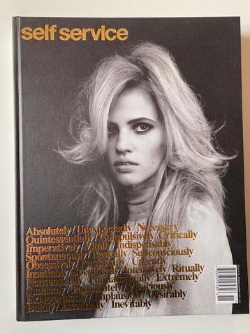 SELF SERVICE #34 / LARA STONE beschikbaar voor biedingen