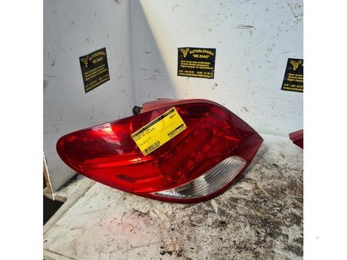 Achterlicht links van een Peugeot 207, Auto-onderdelen, Verlichting, Peugeot, Gebruikt, 3 maanden garantie, Ophalen of Verzenden