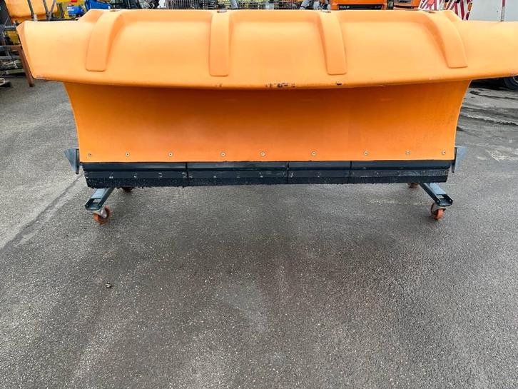 NIDO SNK 27 VPZ 240 (bj 2004), Zakelijke goederen, Machines en Bouw | Onderdelen