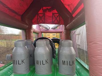 springkasteel boerderijrun 17,3 m stormbaan te koop beschikbaar voor biedingen