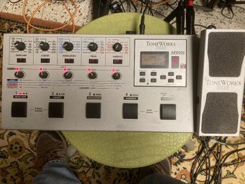Korg ToneWorks AX1000G multi-effecten beschikbaar voor biedingen