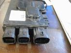 Boitier fusibles Renault Laguna 3 2010-2013 243800011r( 318), Ophalen, Gebruikt, Renault