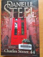 Danielle Steel - Charles street 44, Ophalen of Verzenden, Zo goed als nieuw, Danielle Steel