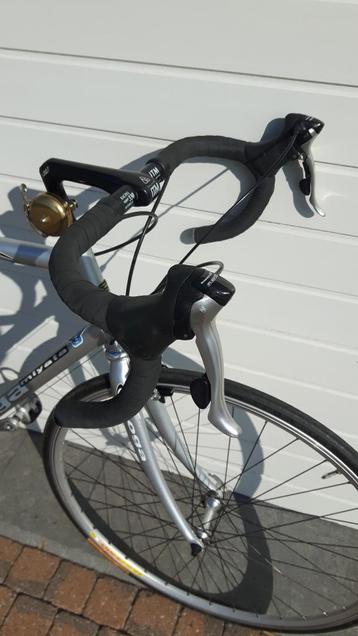 NIEUWSTAAT !!! KOGA Miyata koersfiets maat 60  beschikbaar voor biedingen