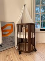 Stokke Sleepi Mini V3 Warm Brown +++, Enfants & Bébés, Parcs, Enlèvement, Comme neuf