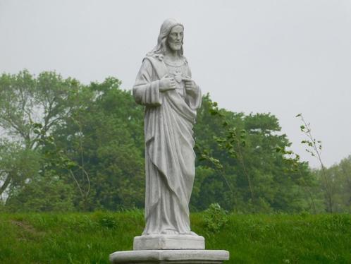 Jezus Heilig Hartbeeld - vol steen, Antiek en Kunst, Antiek | Religieuze voorwerpen, Ophalen of Verzenden