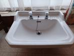 Wastafel vintage - 2 kranen, Doe-het-zelf en Bouw, Sanitair, Ophalen, Gebruikt, Steen, Wastafel