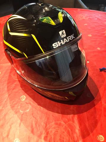 Shark skwall II helm, Enlèvement, Shark