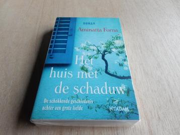 nr.1326 - Het huis met de schaduw - Aminatta Forna beschikbaar voor biedingen