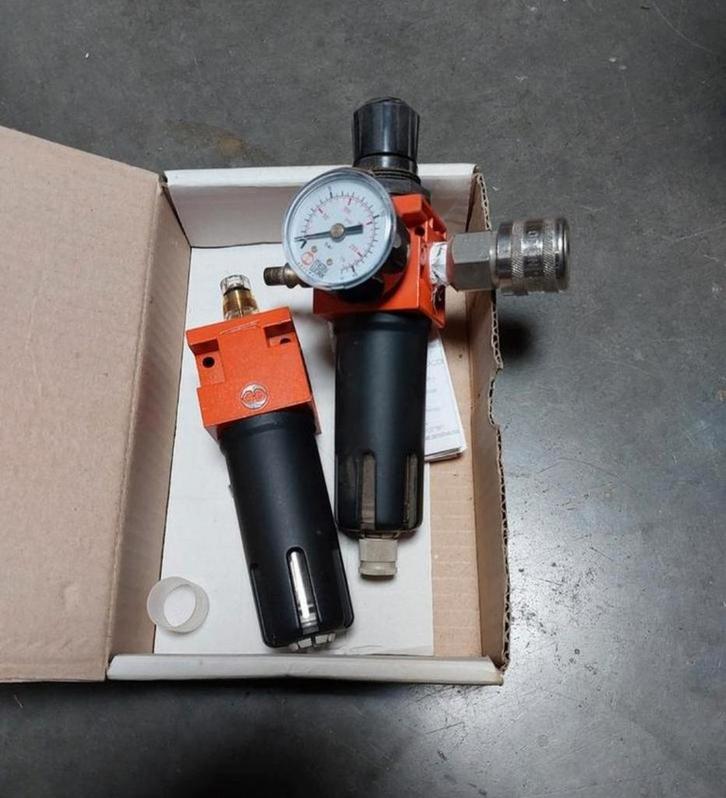 Unité FRL/contrôleur de filtre à air €60, -, Bricolage & Construction, Compresseurs, Enlèvement