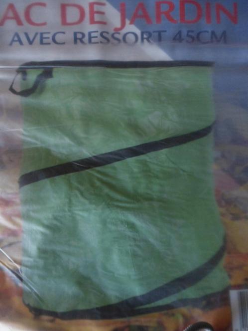 3 AVR tuinzakken met veer 45cm 92l.NIEUW (12€ voor 3), Tuin en Terras, Overige Tuin en Terras, Nieuw, Ophalen of Verzenden