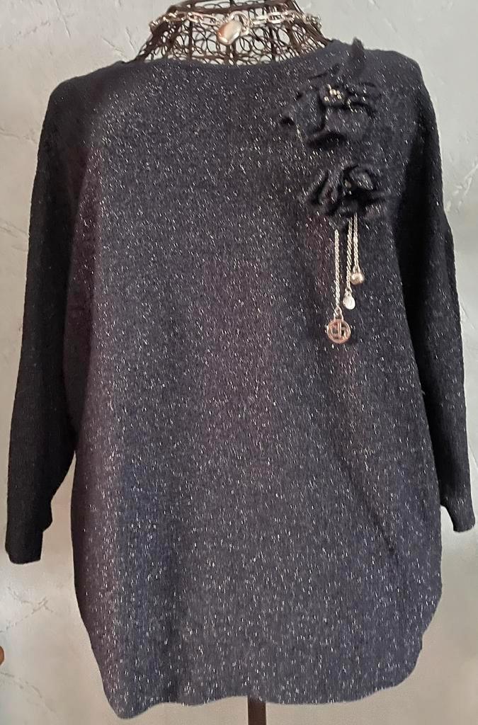 Caroline Biss 42 Mooie blauwe trui met details, Kleding | Dames, Truien en Vesten, Nieuw, Maat 42/44 (L), Blauw, Ophalen of Verzenden