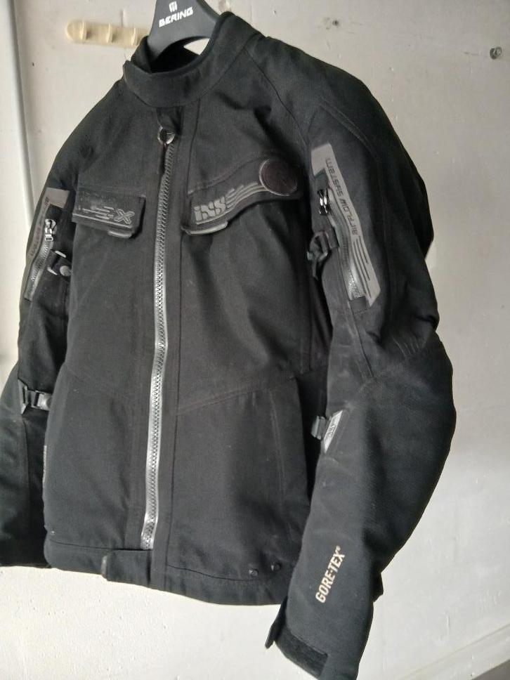 IXS motorpak jas en broek GORE TEX gelamineerd maat XL, Motos, Vêtements | Vêtements de moto, Manteau | tissu, Hommes, Enlèvement