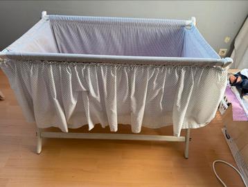 Retro baby wieg, Kinderen en Baby's, Babywiegjes en Ledikanten, Ophalen, Gebruikt, Wieg