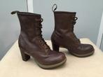 Dr Martens Diva Darcie in bruin leer met hak, Kleding | Dames, Schoenen, Dr Martens, Ophalen of Verzenden, Zo goed als nieuw, Bruin