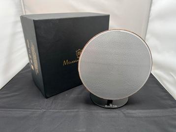Massimo Dutti Bluetooth Speaker in hout / aluminium beschikbaar voor biedingen