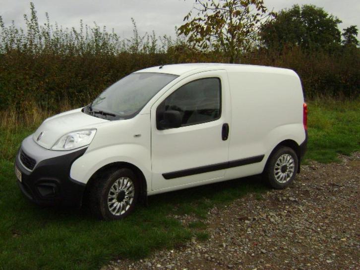 Fiat Fiorino 1.4 ,2018 ,88700km, Auto's, Fiat, Particulier, Overige modellen, ABS, Airconditioning, Bluetooth, Centrale vergrendeling