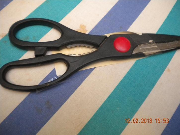 Multifunctionele keukenschaar, Divers, Lots de brocante, Enlèvement