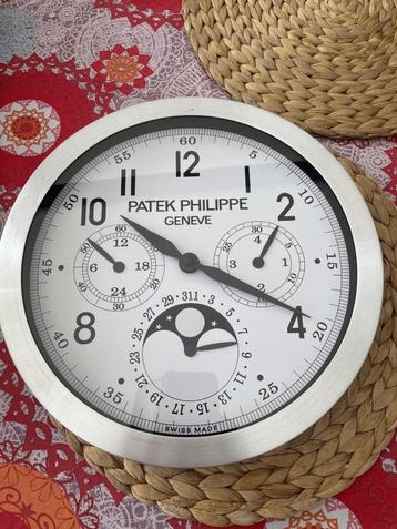 Horloge murale Patek Philippe beschikbaar voor biedingen