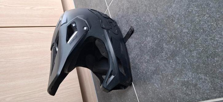 Fox Rampage 2022 mtb helm, Fietsen en Brommers, Fietsaccessoires | Fietshelmen, Gebruikt, Ophalen of Verzenden