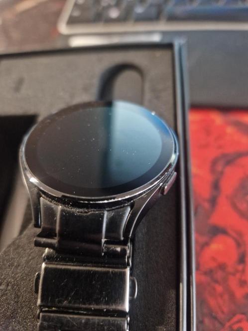 Galaxy watch 4 44mm, Bijoux, Sacs & Beauté, Montres connectées, Utilisé, Android, Noir, État, Enlèvement