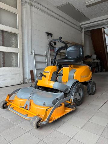 Stiga Villa 14 hsd zitmaaier beschikbaar voor biedingen