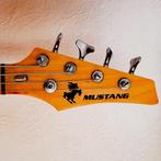 Basse Mustang fabriquée en Corée par Fender (Sunn) Noir, Musique & Instruments, Instruments à corde | Guitares | Basses, Électrique