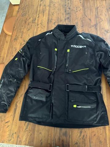 MODEKA motorjassen L en XL, topstaat beschikbaar voor biedingen