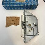 Verrou de porte coulissante VW NOS, baie vitrée gauche, 1972, Enlèvement ou Envoi, Utilisé