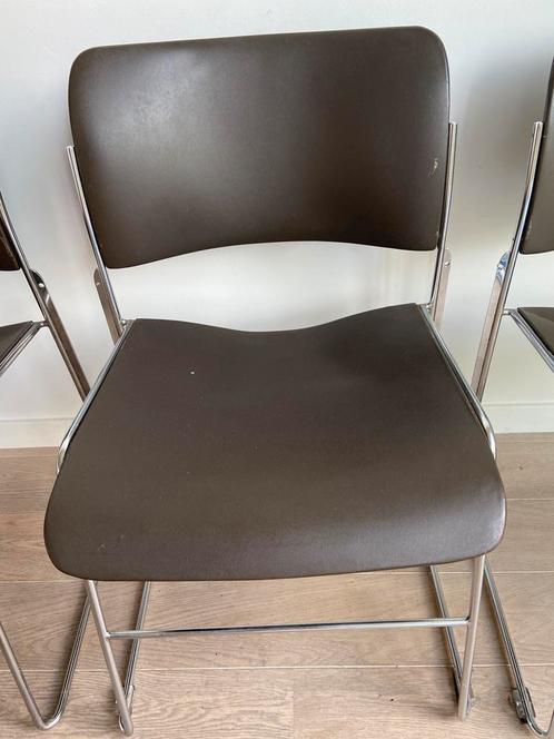 David Rowland 40/4 stoelen groen en oranje, Huis en Inrichting, Stoelen, Gebruikt, Vijf, Zes of meer stoelen, Metaal, Overige kleuren