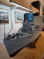 Navire de guerre drageur de mines rc 110cm, Enlèvement