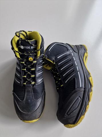Werkschoenen  beschikbaar voor biedingen