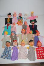 Vintage handpoppen poppenkast speelpoppen 22 stuks, Ophalen of Verzenden, Gebruikt