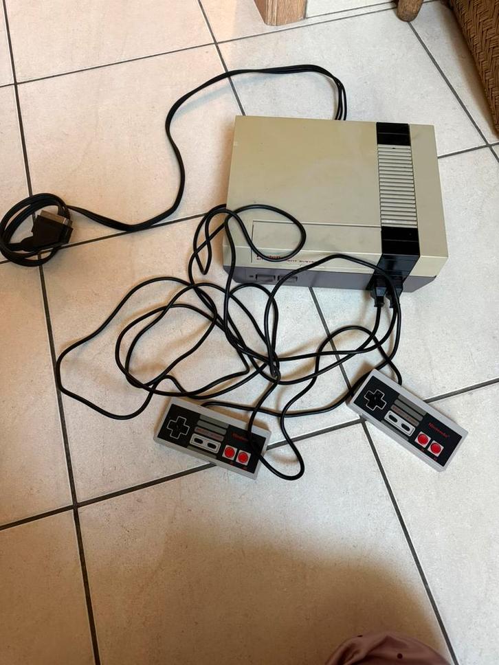 Consoles de jeux nintendo nes, Games en Spelcomputers, Spelcomputers | Nintendo NES, Gebruikt, Ophalen of Verzenden
