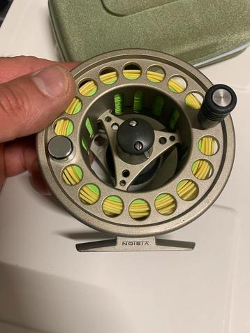 Moulinet mouche VISION + 1 rechange beschikbaar voor biedingen