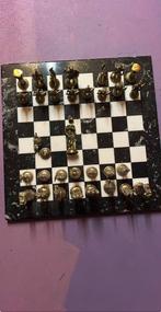 Marmeren schaakbord, Enlèvement, Utilisé