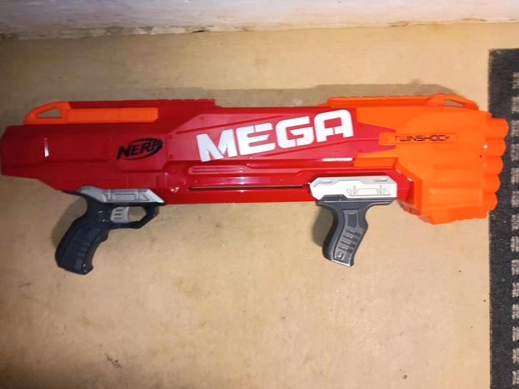 Nerf N = Strike Mega Twinshock, Enfants & Bébés, Jouets | Extérieur | Jeu d'action, Enlèvement ou Envoi