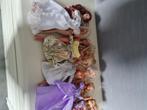 8 barbies met enkele kleertjes, Kinderen en Baby's, Speelgoed | Poppen, Ophalen