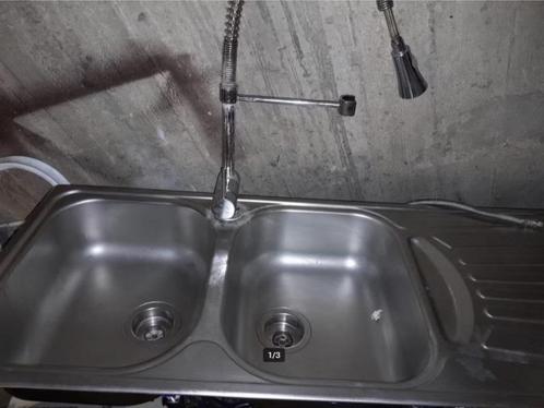 LAVABO / évier de cuisine avec deux bacs et robinet, Bricolage & Construction, Sanitaire, Utilisé, Robinet, Enlèvement