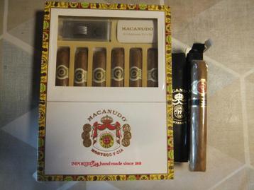 macanudo aansteker +sigaren beschikbaar voor biedingen