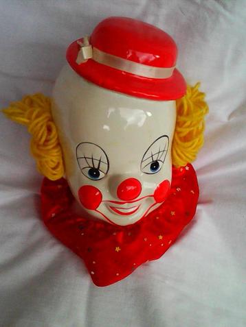 CLOWN    EN FAIENCE   POUR   1 €