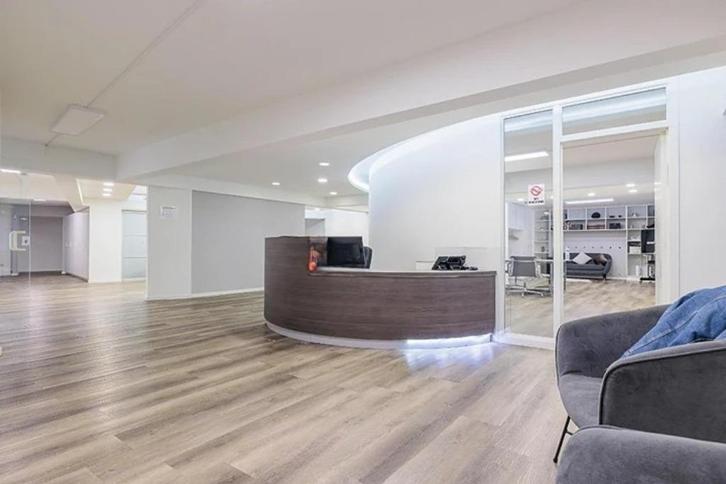 Kantorencomplex 476m² + 3 parkings te koop / investering, Immo, Huizen en Appartementen te koop, Antwerpen (stad), 500 tot 1000 m²