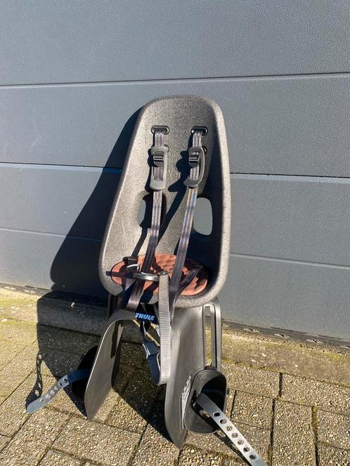 Thule Yepp Nexxt Maxi Fietsstoeltje, Fietsen en Brommers, Fietsaccessoires | Fietsstoeltjes, Zo goed als nieuw, Ophalen