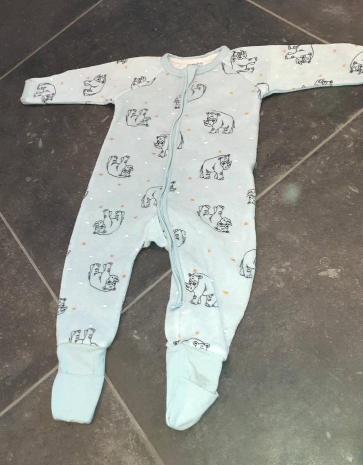 Baby kleding pyjama met rits blauw neushoorn DIM 12M, Kinderen en Baby's, Babykleding | Baby-kledingpakketten, Nieuw, Maat 74
