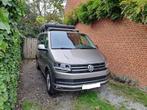 Volkswagen vw T6 Caravelle 150Pk DSG Lichte vracht highline, Auto's, Volkswagen, 4 cilinders, 2500 kg, Beige, Leder