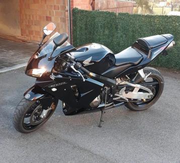 Honda CBR 600RR - 26.000Km - 🔥Black Edition🔥 - Gekeurd!  beschikbaar voor biedingen